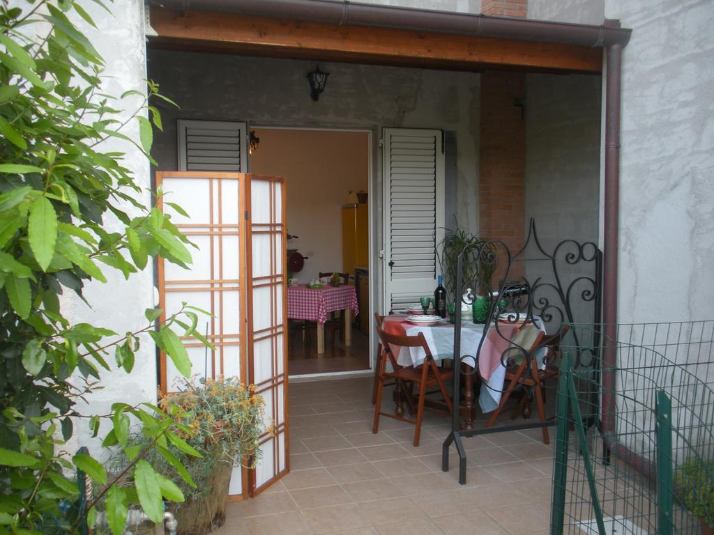 B&B Brezza Marina ซัน เบเนเดตโต เดล ตรอนโต ภายนอก รูปภาพ